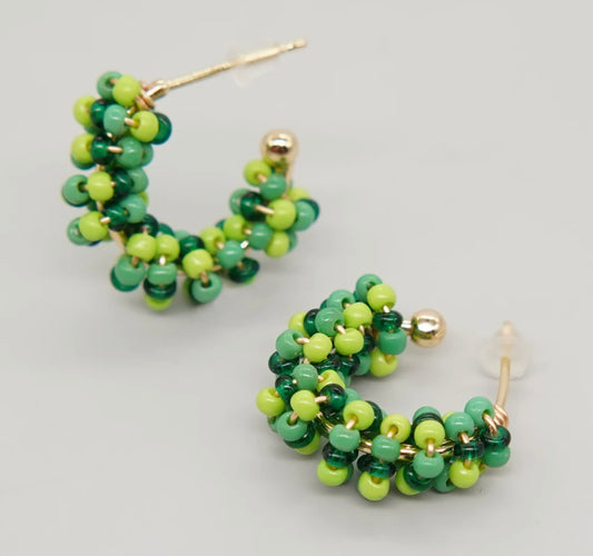 Beaded hoop earrings (small) - Green